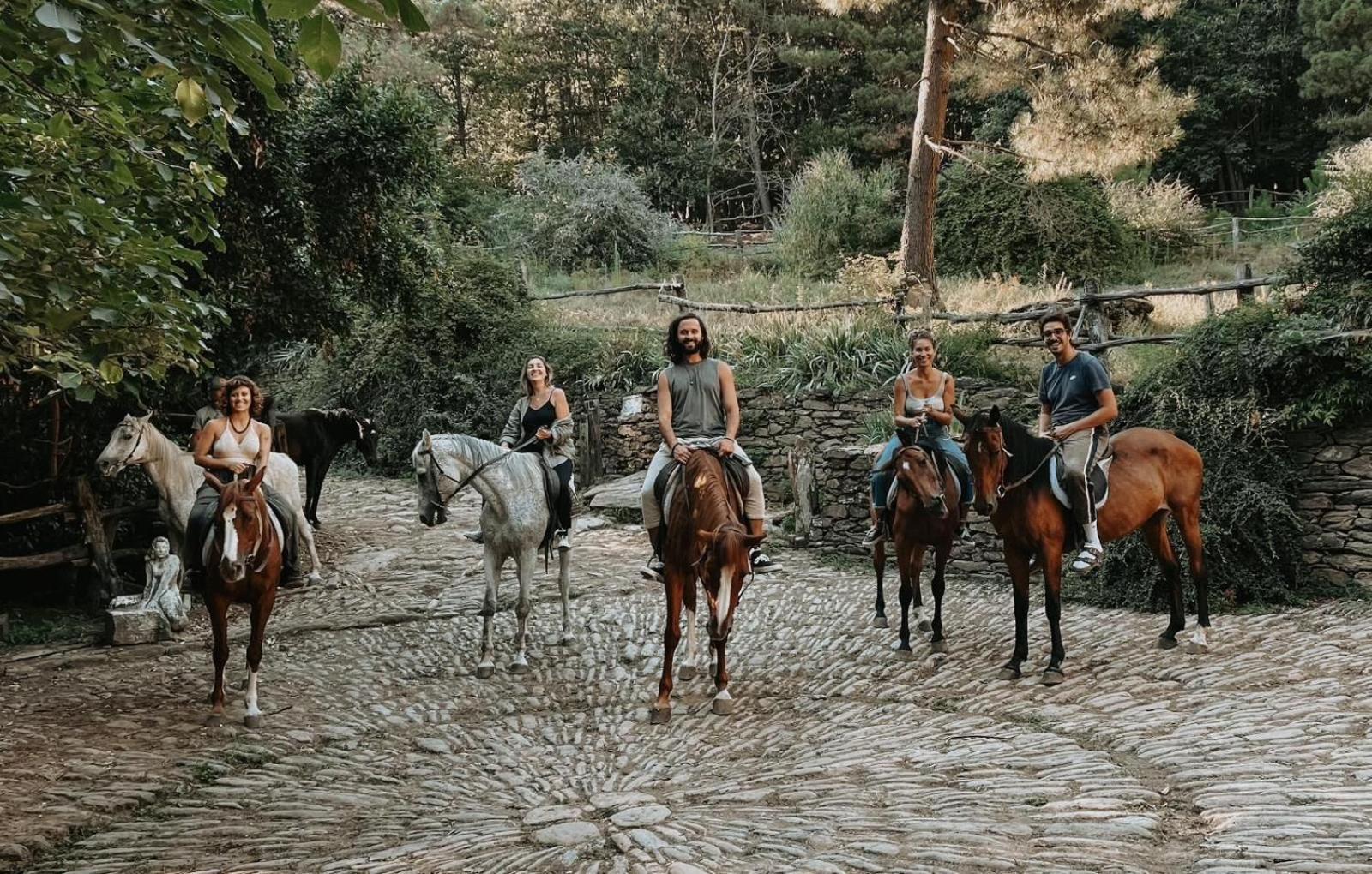 בית הארחה מאסה 	Centro Trekking A Cavallo Monte Brugiana מראה חיצוני תמונה
