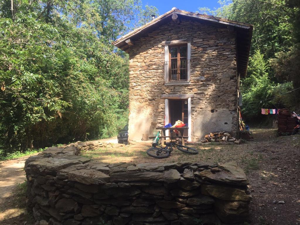 בית הארחה מאסה 	Centro Trekking A Cavallo Monte Brugiana מראה חיצוני תמונה